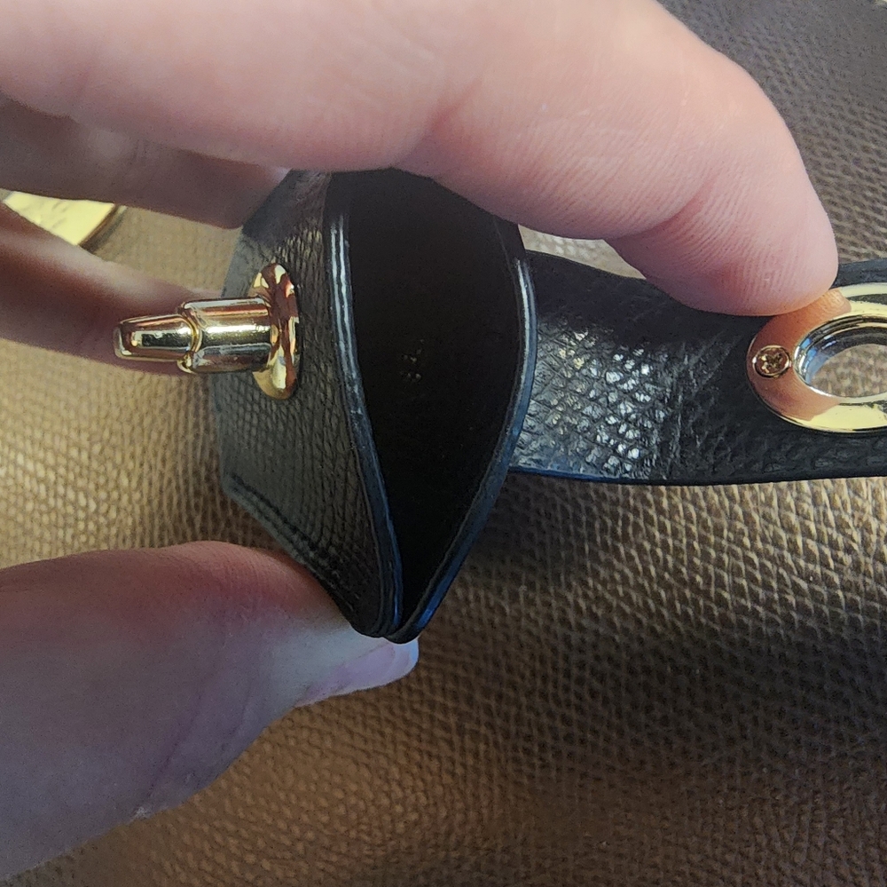 EUC Coach Margot Bicolor Crossbody - Picture 6 of 16